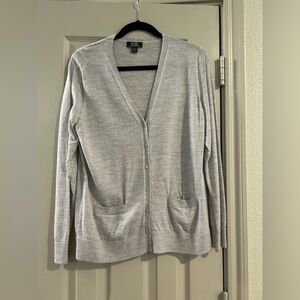 Lord & Taylor Light Gray V-Neck Cardigan